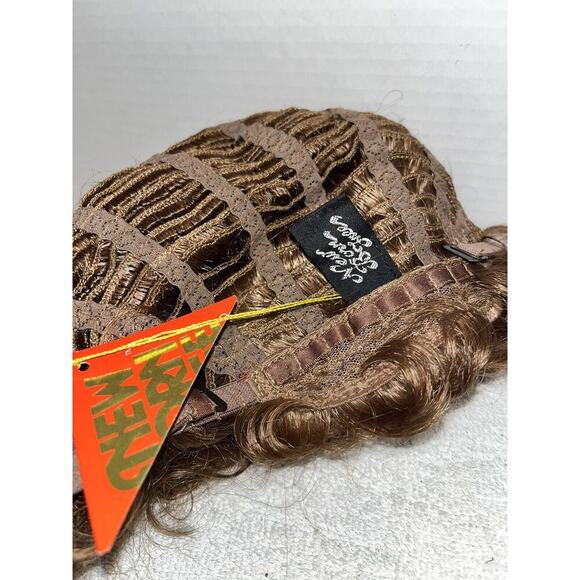 NEW BORN FREE SYNTHETIC CUTIE FULL WIG SHORT TIGHT CURL - Picture 3 of 10